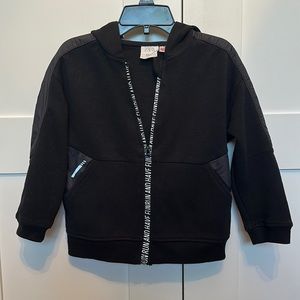 Zara sports full zip hoodie. 3-4. EUC